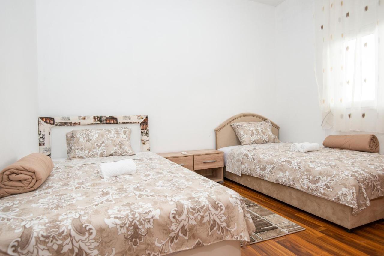 Apartment Tanja Mrcevac Esterno foto